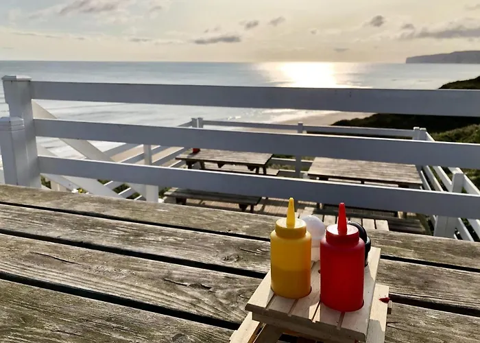 Newts Place - Part Of The The Bay Village With Pool, Gym And Direct Access, Pub, Restaurant, Tennis And Meadows Walks *