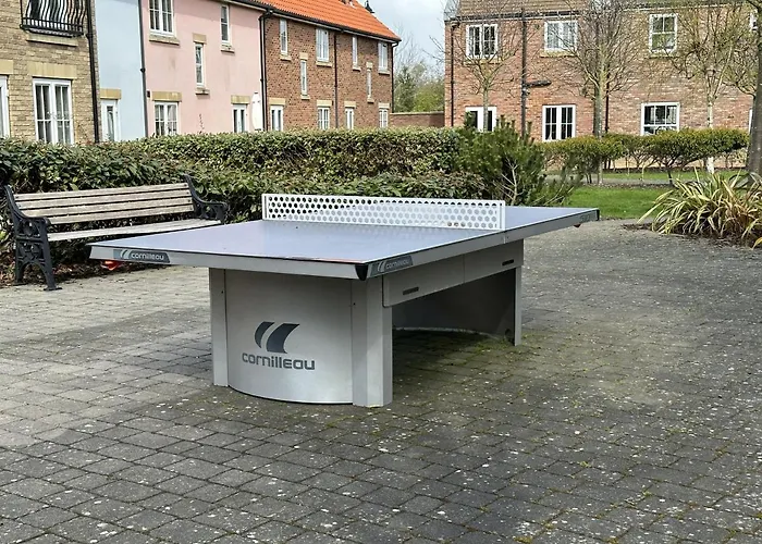 Hébergement de vacances Newts Place - Part Of The The Bay Village With Pool, Gym And Direct Access, Pub, Restaurant, Tennis And Meadows Walks