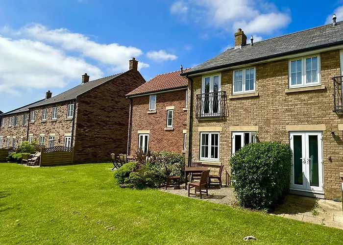 Newts Place - Part Of The The Bay Village With Pool, Gym And Direct Access, Pub, Restaurant, Tennis And Meadows Walks Hébergement de vacances Filey