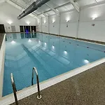 Holiday home Newts Place - Part Of The The Bay Village With Pool, Gym And Direct Access, Pub, Restaurant, Tennis And Meadows Walks Filey